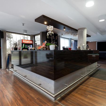 Peoleo Hotell Laagri Exteriör bild
