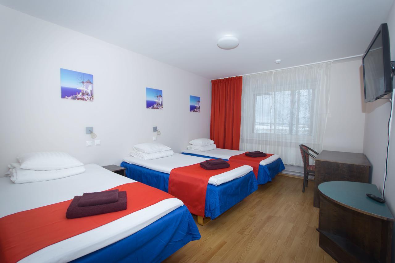 Peoleo Hotell Laagri Exteriör bild